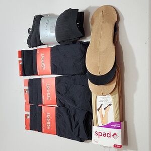 NEW 19 Pairs Women's Socks & Peds